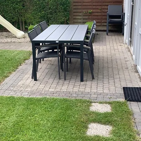 Huisjes Aan Zee * De Haan