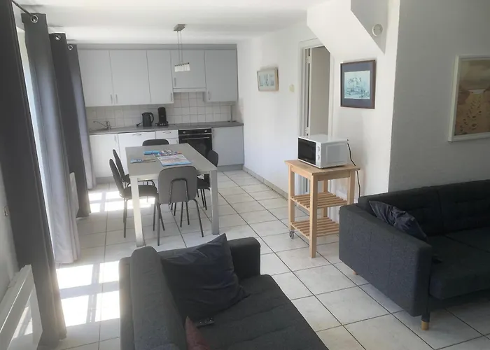 Huisjes Aan Zee * De Haan